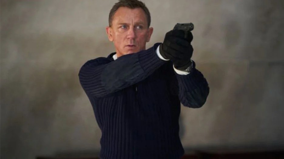 Daniel Craig Reflects on Transforming Into 007 in Documentary 'Being
