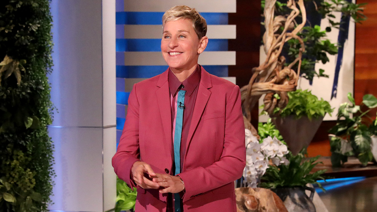 Ellen Degeneres 2024 Christmas Giveaway Winners 'The Ellen Show' Hits 100 Million Instagram Followers, Announces VIP