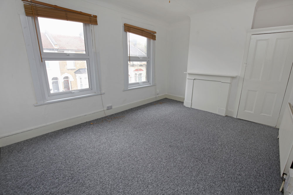 Steele Road, Leytonstone E11 Theydons