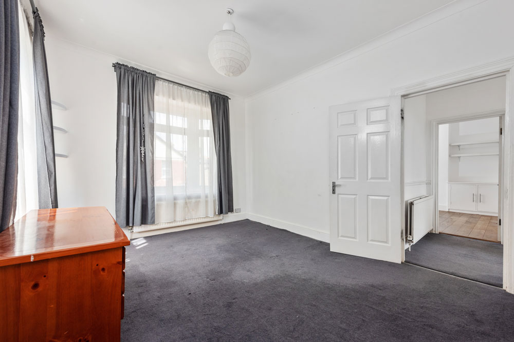 Lyndhurst Drive, Leyton E10 Theydons