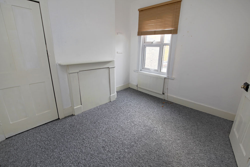 Steele Road, Leytonstone E11 Theydons