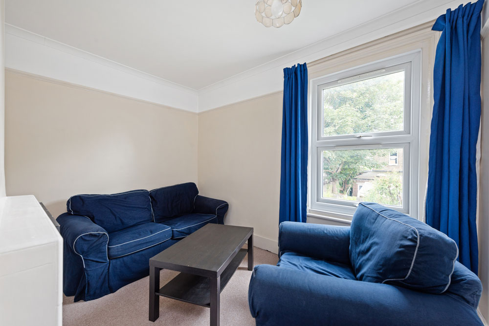 Chelmsford Road, Leytonstone E11 Theydons