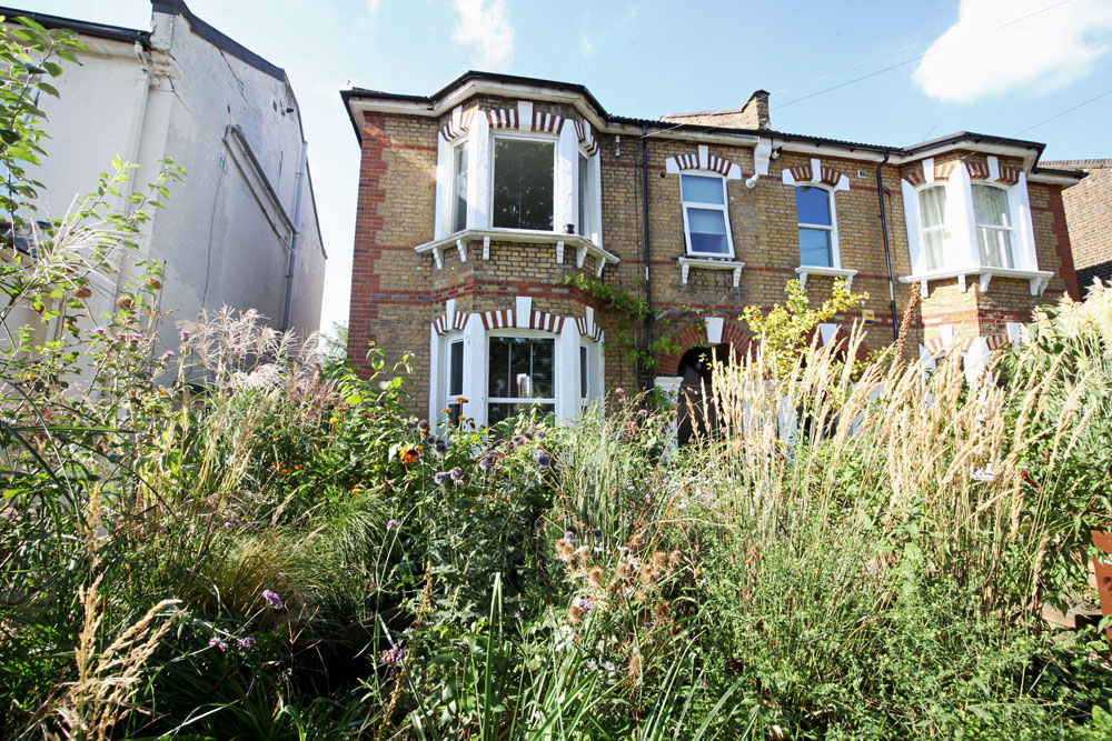 Forest Drive West, Upper Leytonstone E11 Theydons