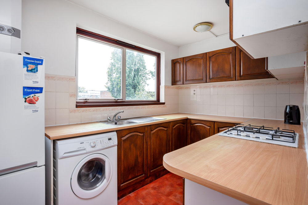 Chelmsford Road, Leytonstone E11 Theydons