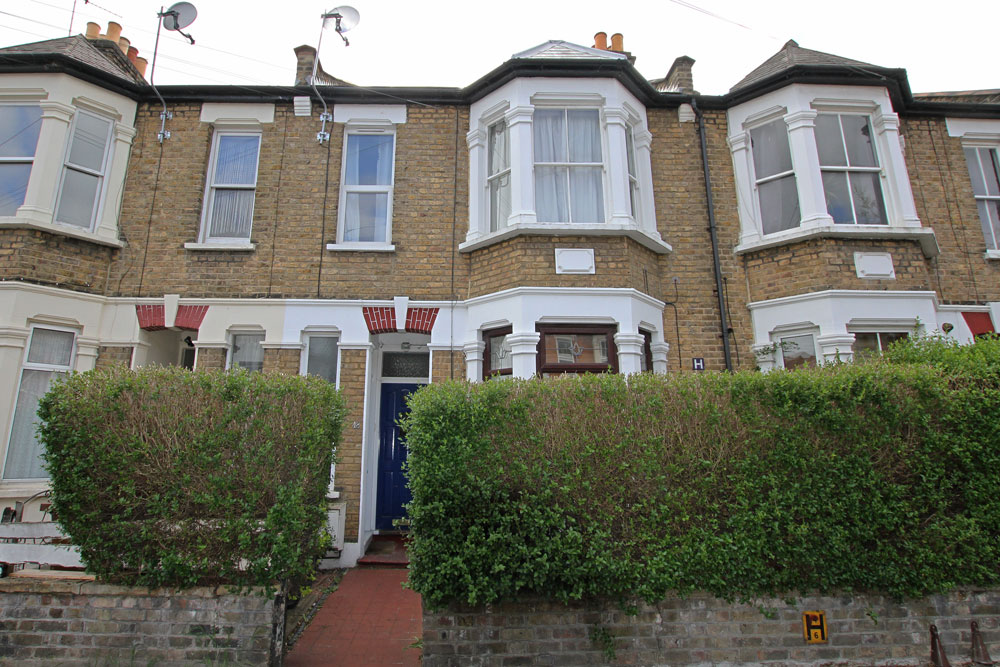 Albert Road, Leyton, E10 Theydons