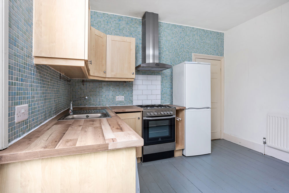 Hartley Road, Leytonstone, E11 Theydons