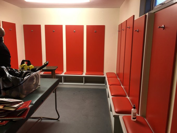 Photo The makeshift changing rooms that await Tottenham on Sunday