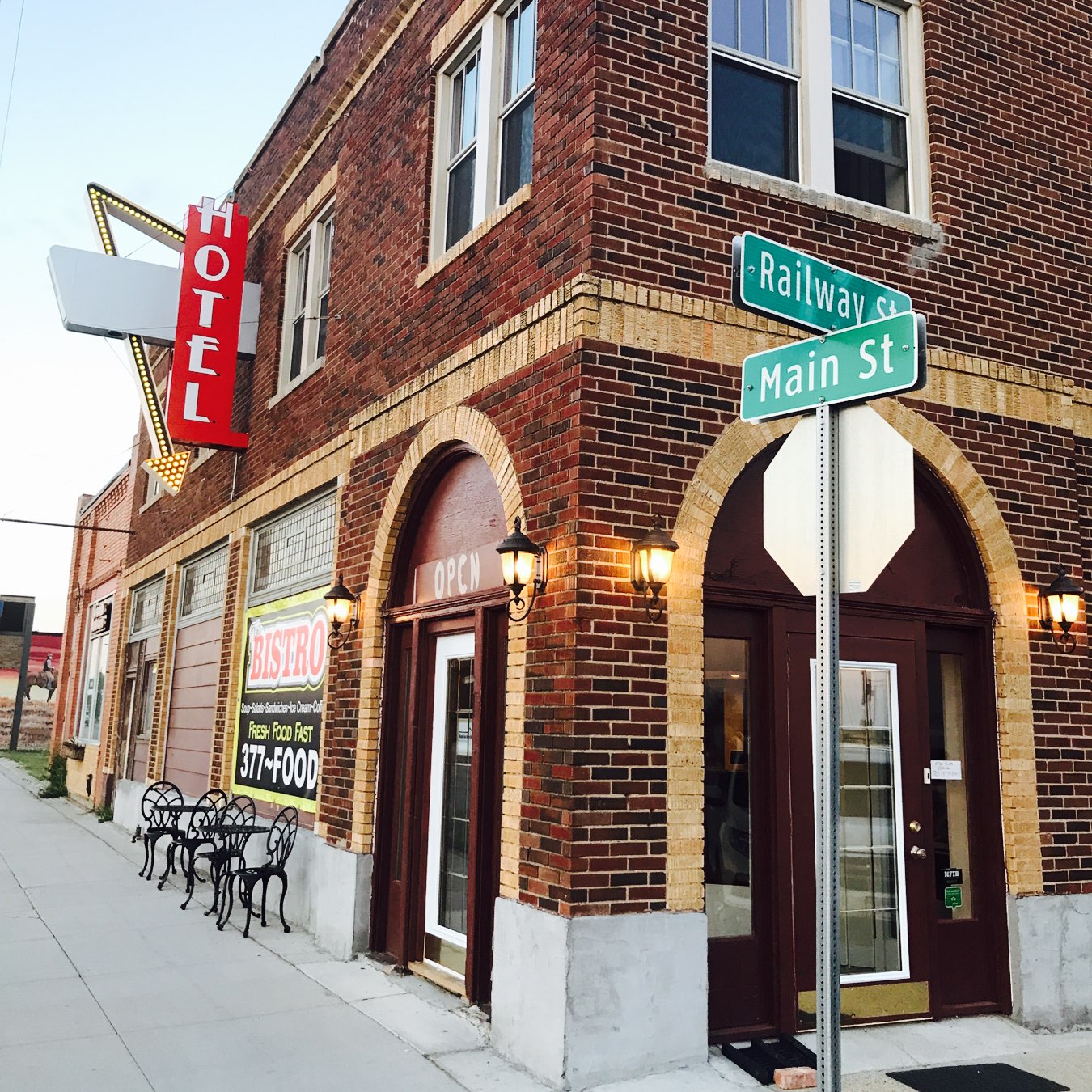 Bowbells Hotel. Jamie Thingelstad