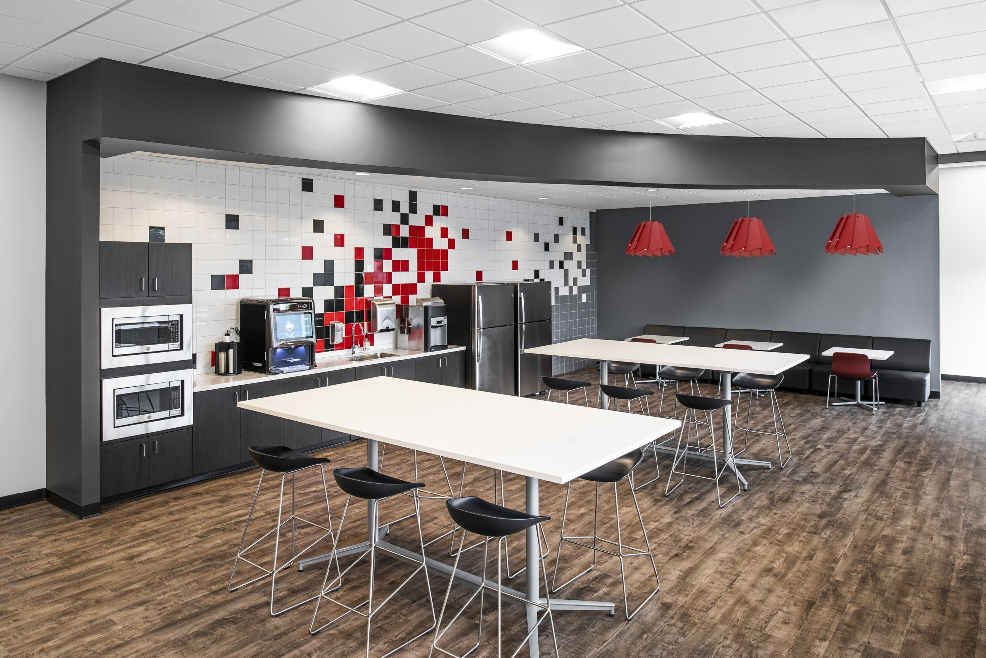 Regional Office Facility & Call Center Renovation Case Studies Champlin