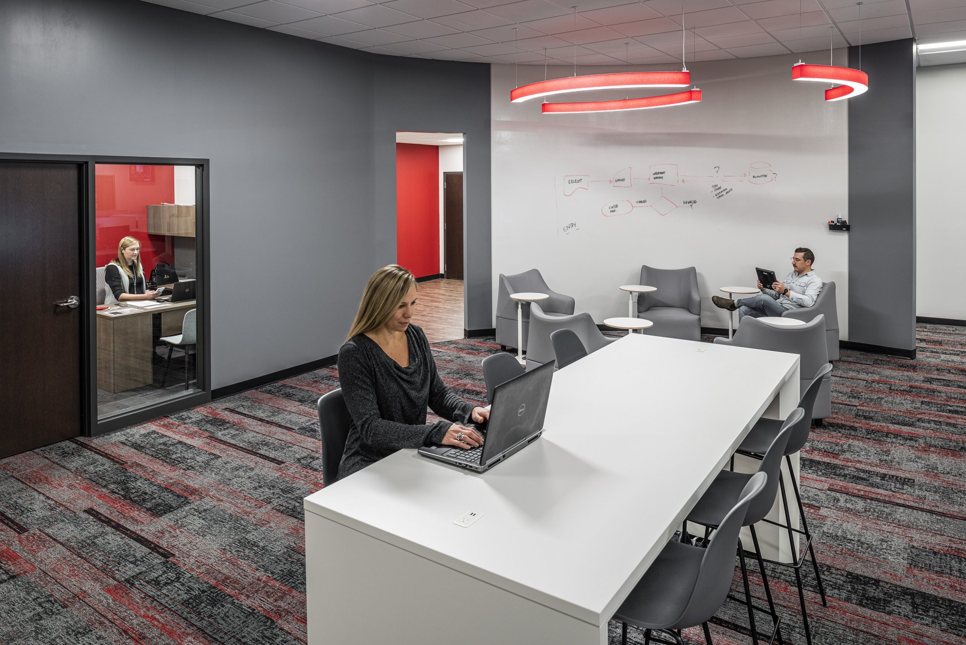 Regional Office Facility & Call Center Renovation Case Studies Champlin