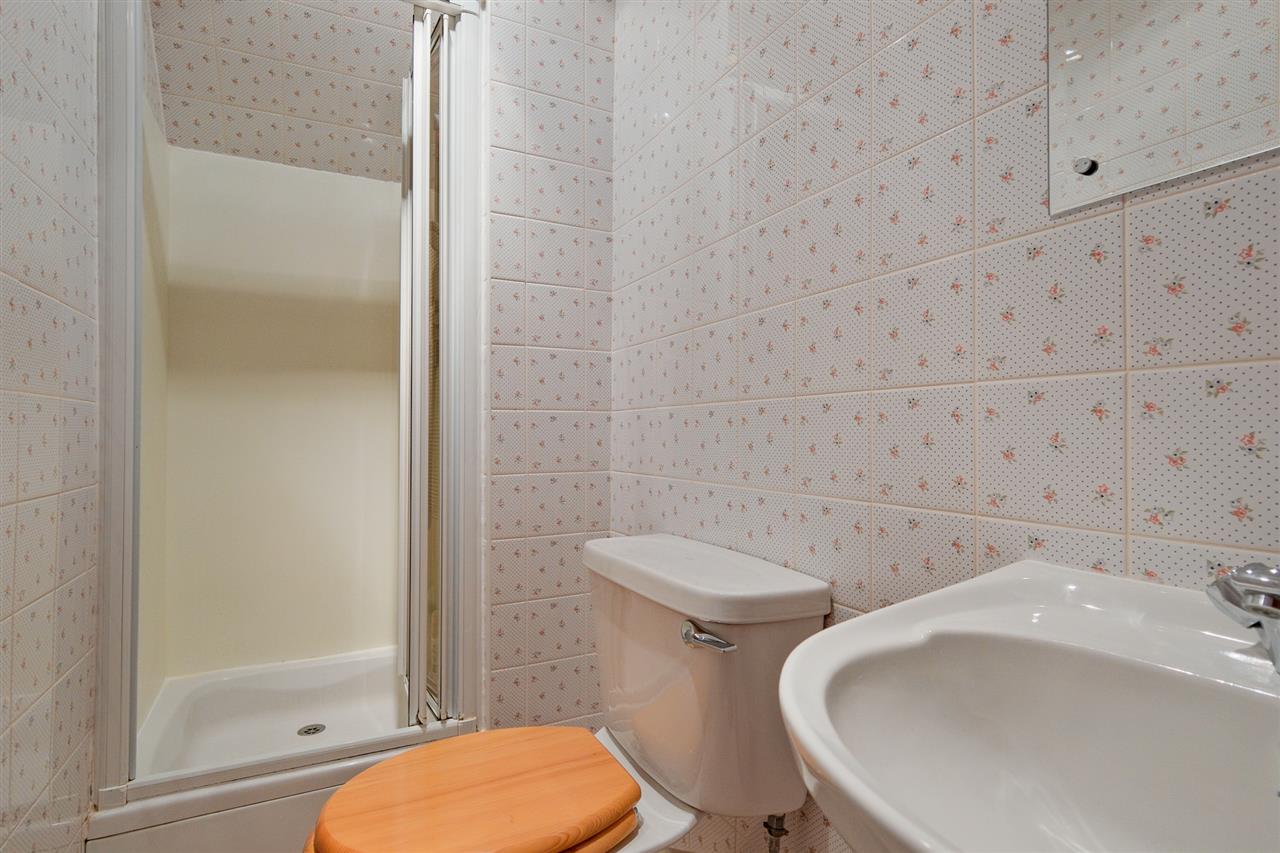 3 Bed Detached, Laverock Avenue, Hamilton igloo For Sale
