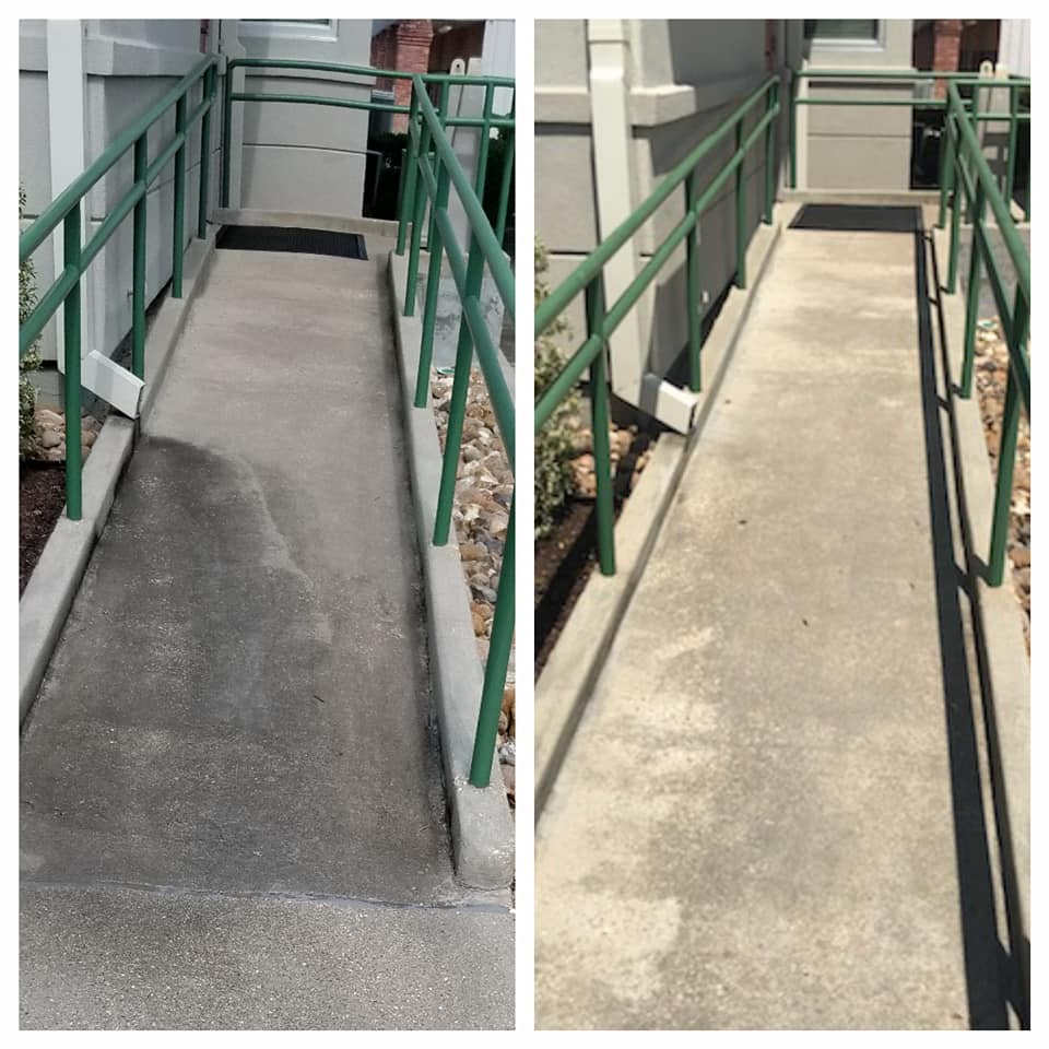 Jennings, LA Bank Branch Full Building and Concrete Wash Third Coast