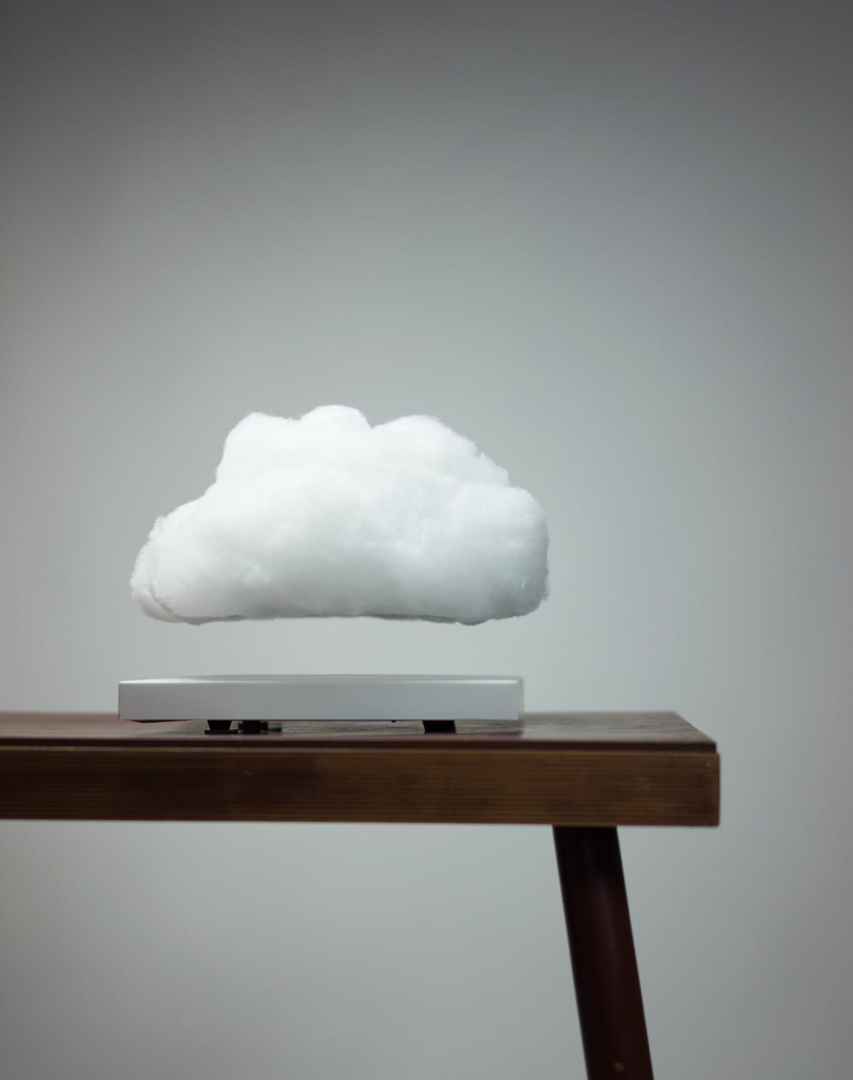 Floating Cloud An Cloud That Hovers on Your Desktop by
