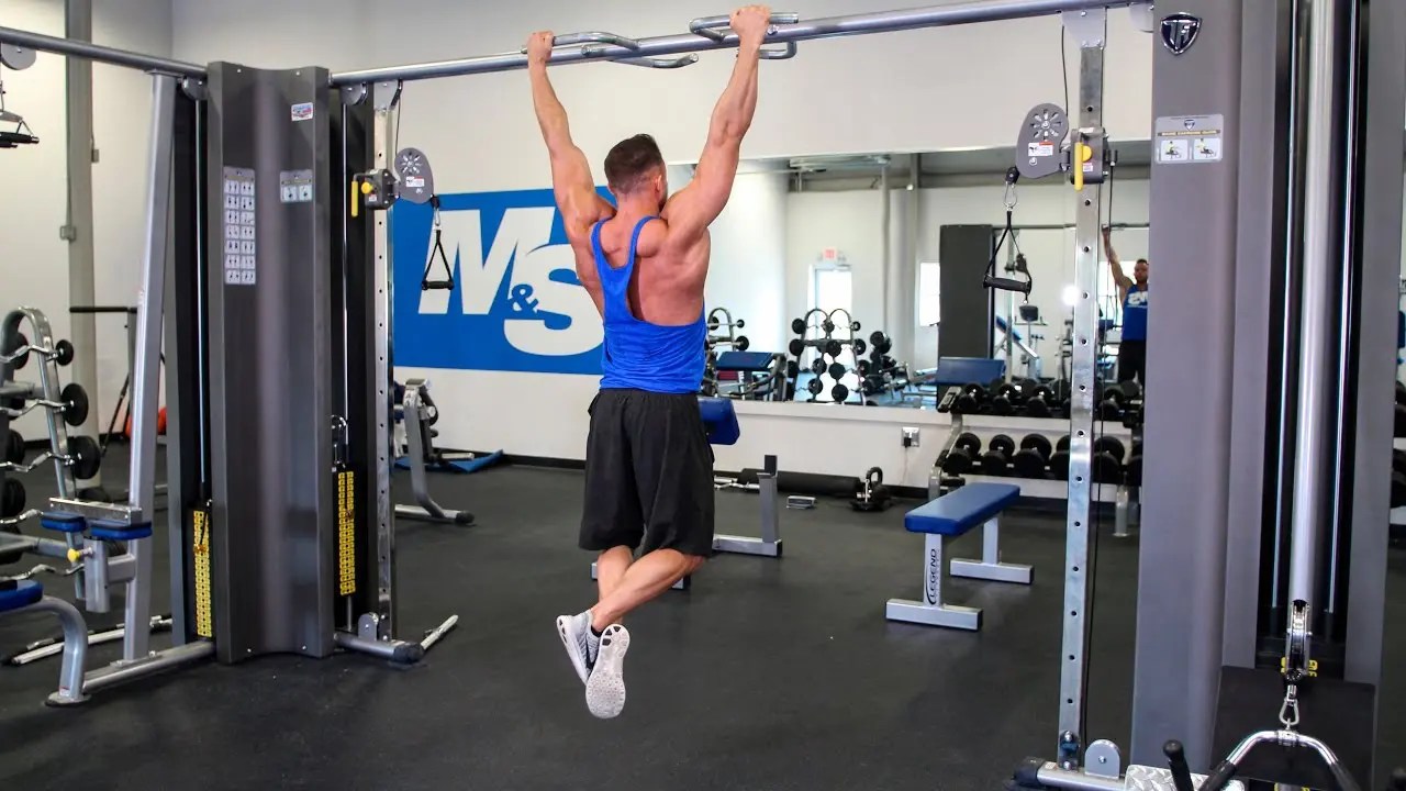 Wide grip pull ups