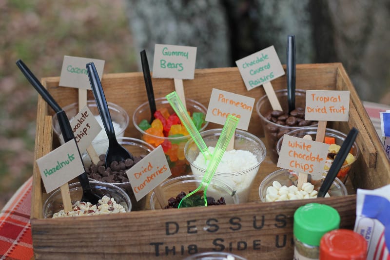 How to Create a Popcorn Bar This Mama Loves