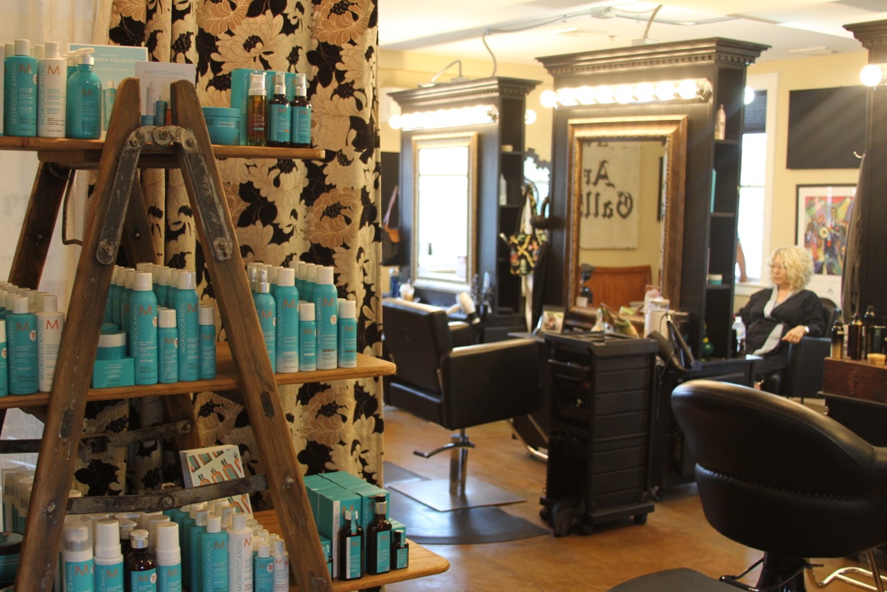 Maggie’s Salon Pampering with a Smile This Week on Martha's Vineyard