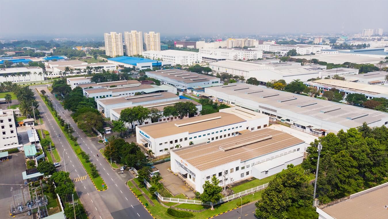 Trung tâm công nghiệp (bàn về vị thế mới của Việt Nam trong khu vực
