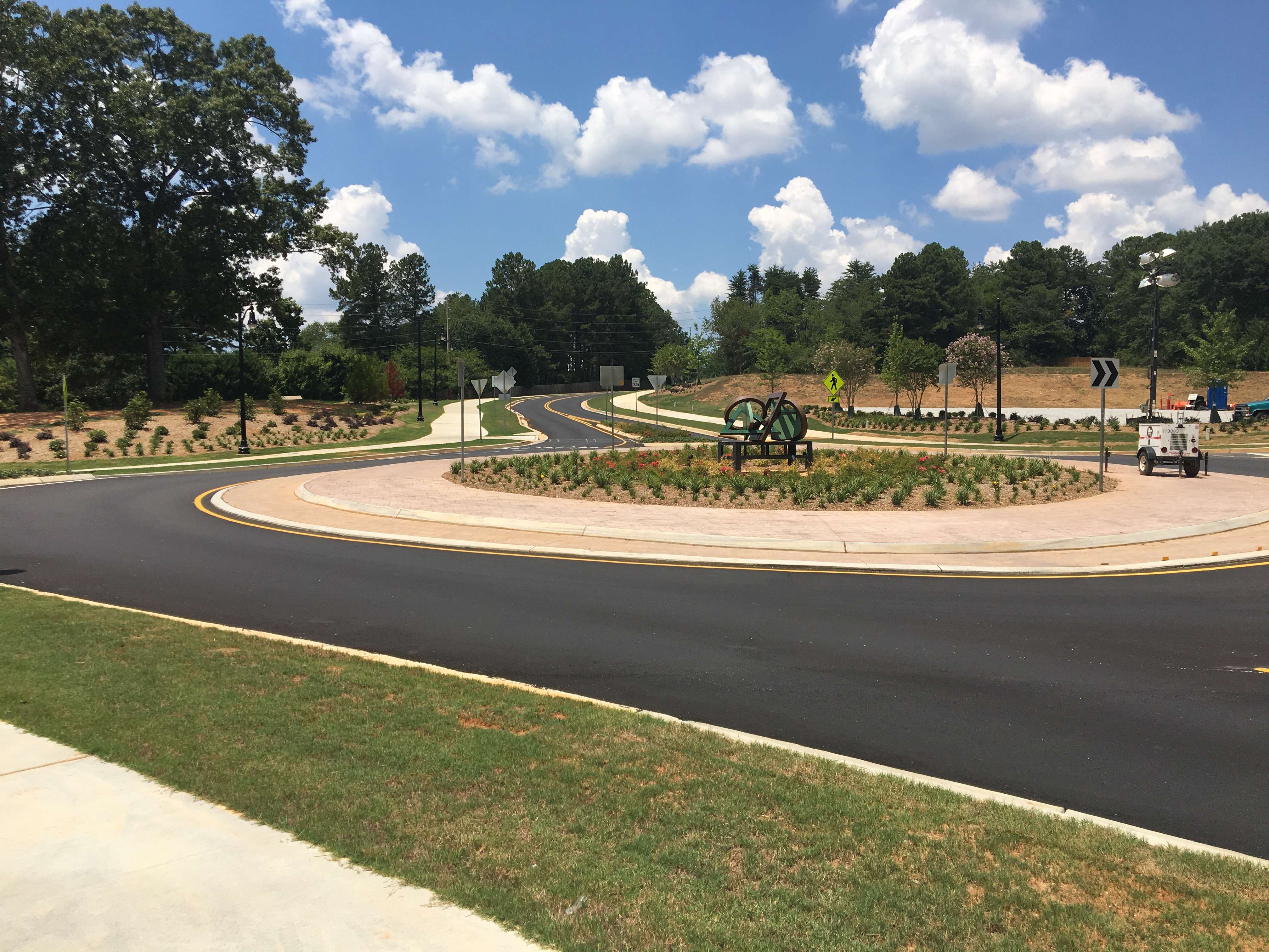 Bell Road and Boles Road Roundabout Thomas & Hutton