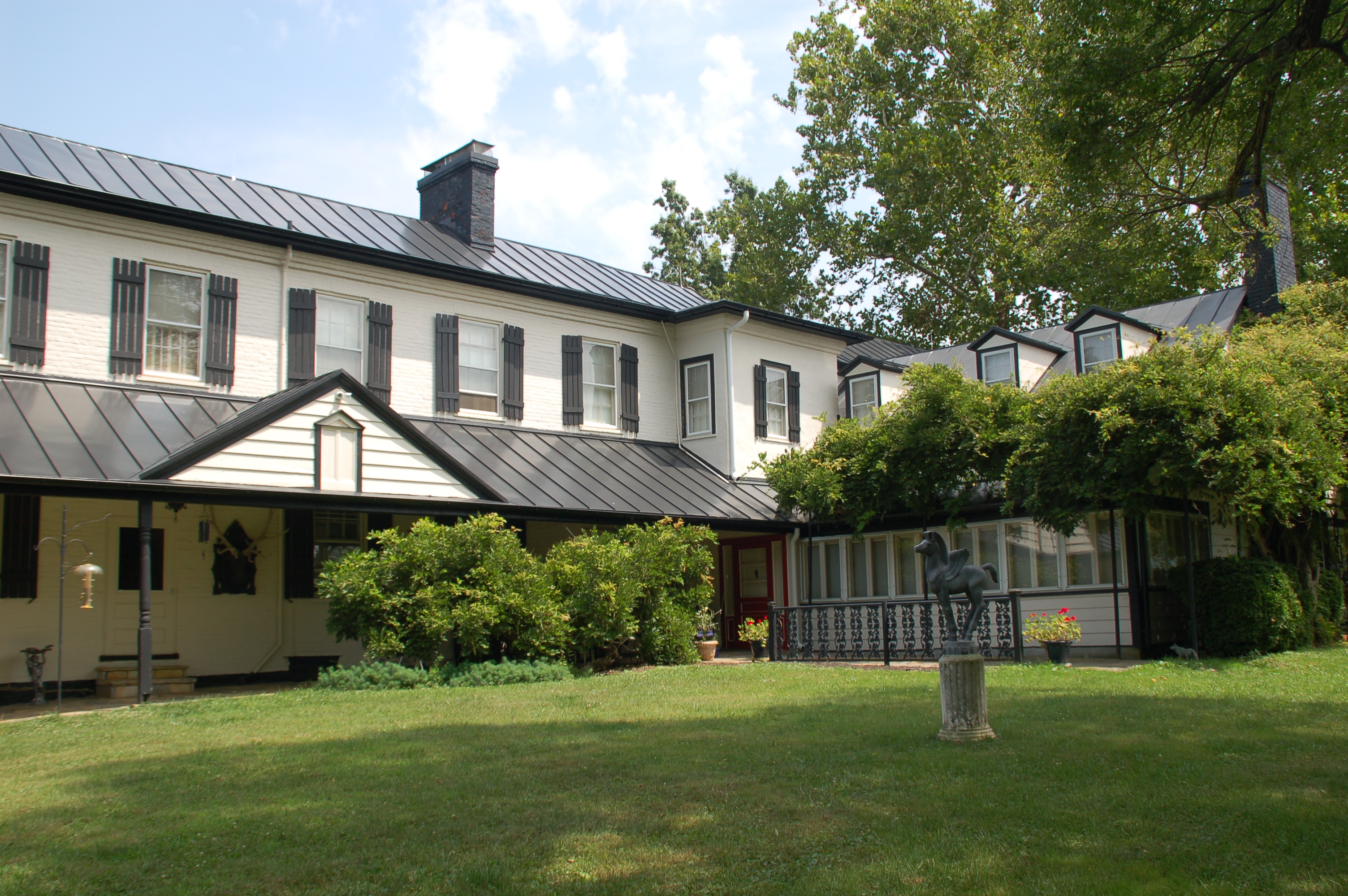 Thomas_Talbot Hunt Country Properties