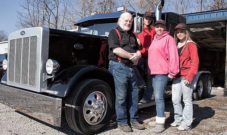 Lil Big Rig Can Turn Your Pickup into Mini Semi - ThrottleXtreme