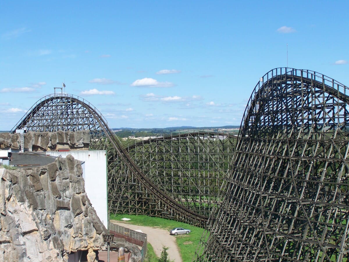 rollercoaster haute sensation parc walygator réouverture