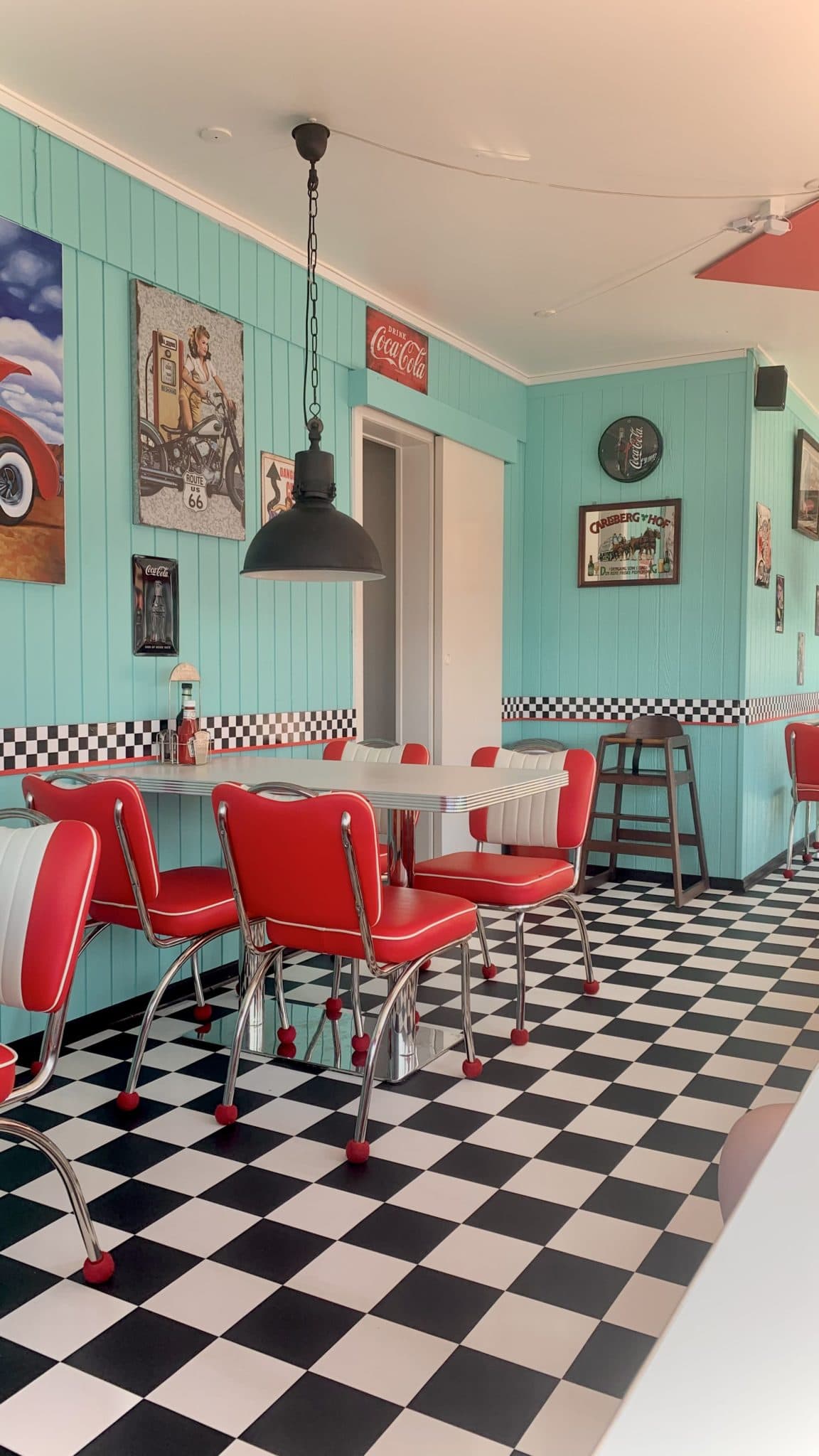12 Timeless Black and White Checkerboard Flooring Ideas Tidbits