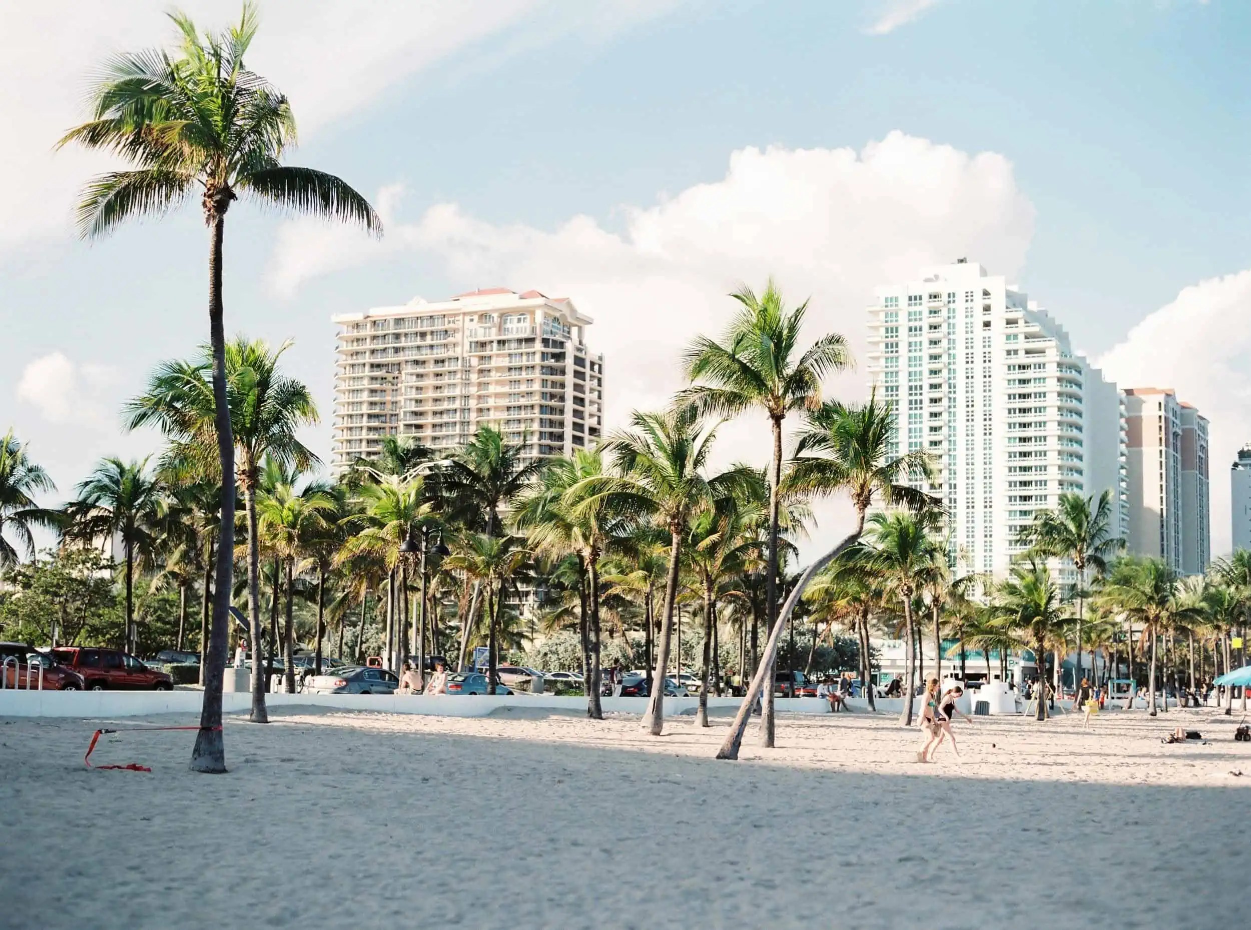 Top 12 Reasons People Are Moving To Miami Tidbits Of Experience