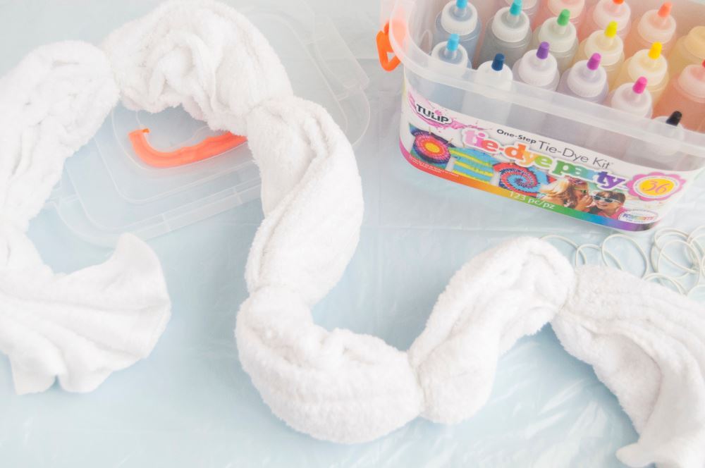 How To Tie Dye Towels Tie Dye Your Summer