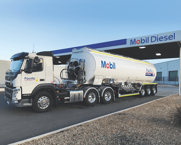 Swifter fuel shifter Tieman