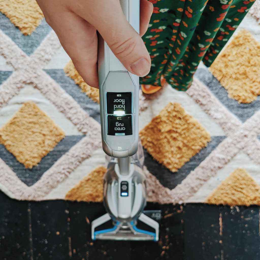 (Review) The BISSELL CrossWave Cordless Tigerlilly Quinn