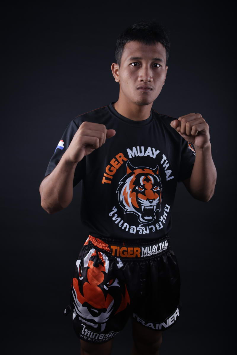 Kru Sa Tiger Muay Thai Trainer
