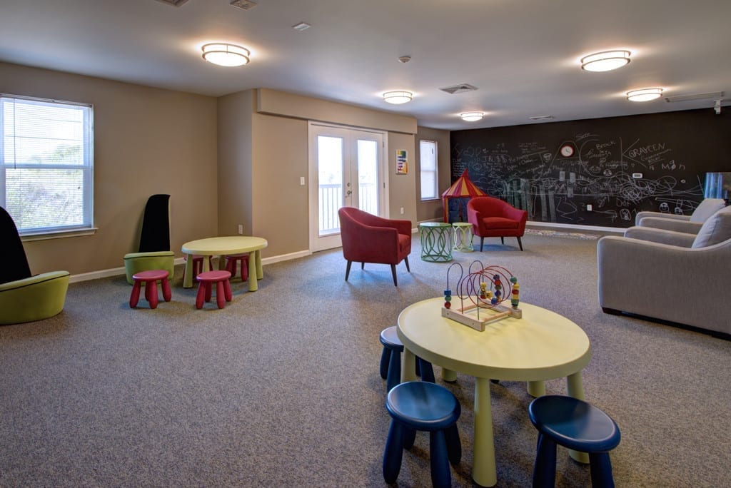 Viewmont Square Tightlines Designs