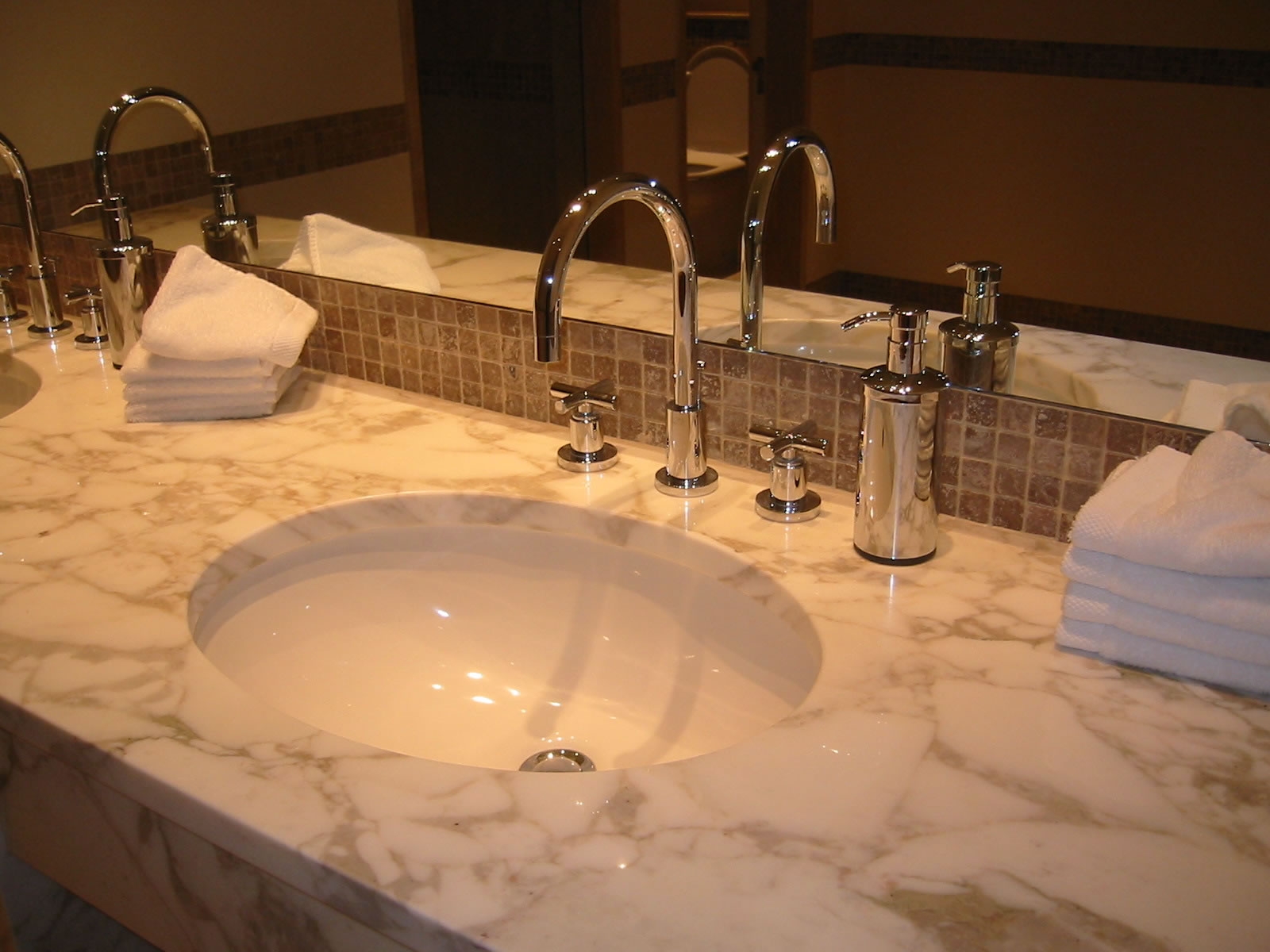 32 interesting bathroom countertop granite tile picture and ideas 2022
