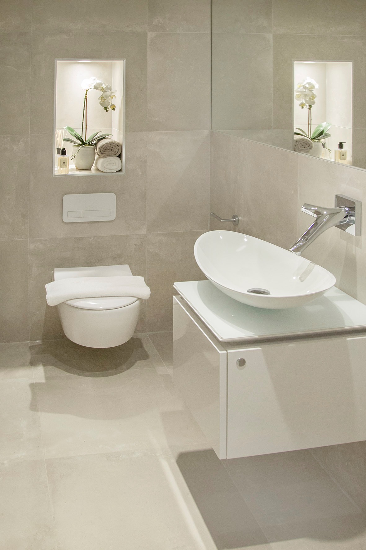 Crew Contractors Ltd The Tile Association