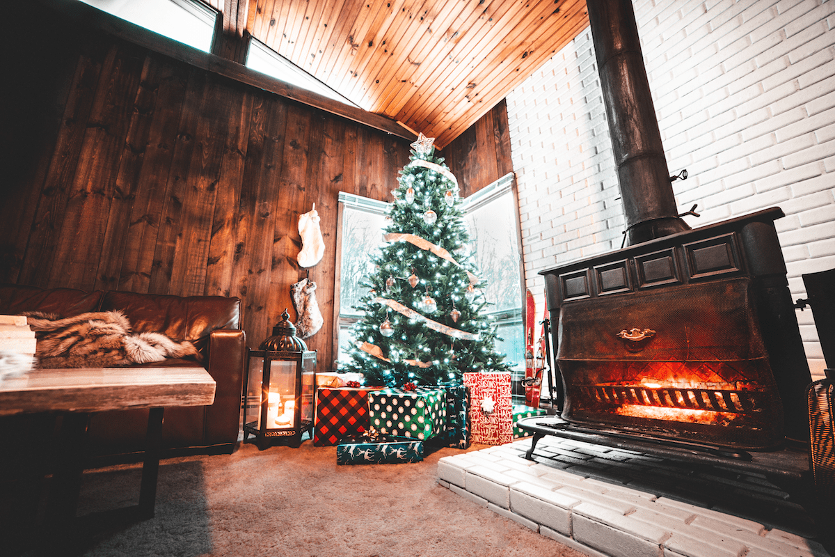 The Best Artificial Christmas Tree 2019 The Twinkly Christmas Tree...