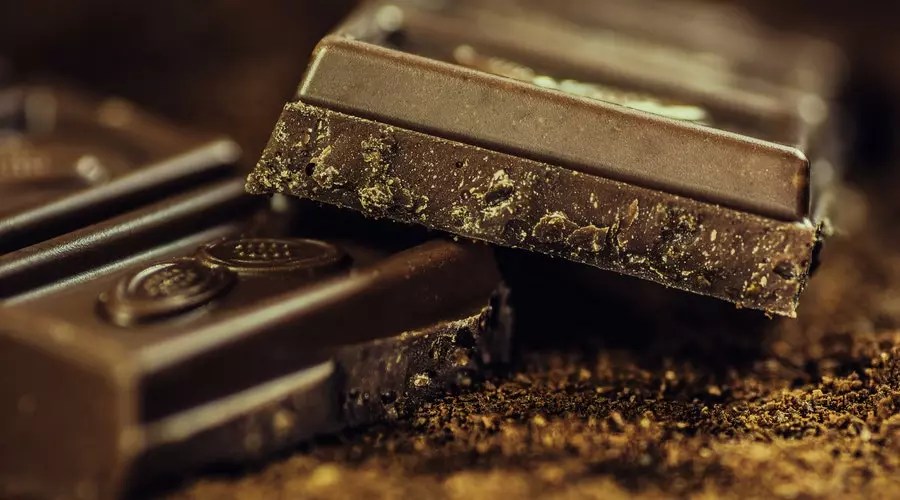What is Dark Chocolate Nutrition, Advantages and Disadvantages