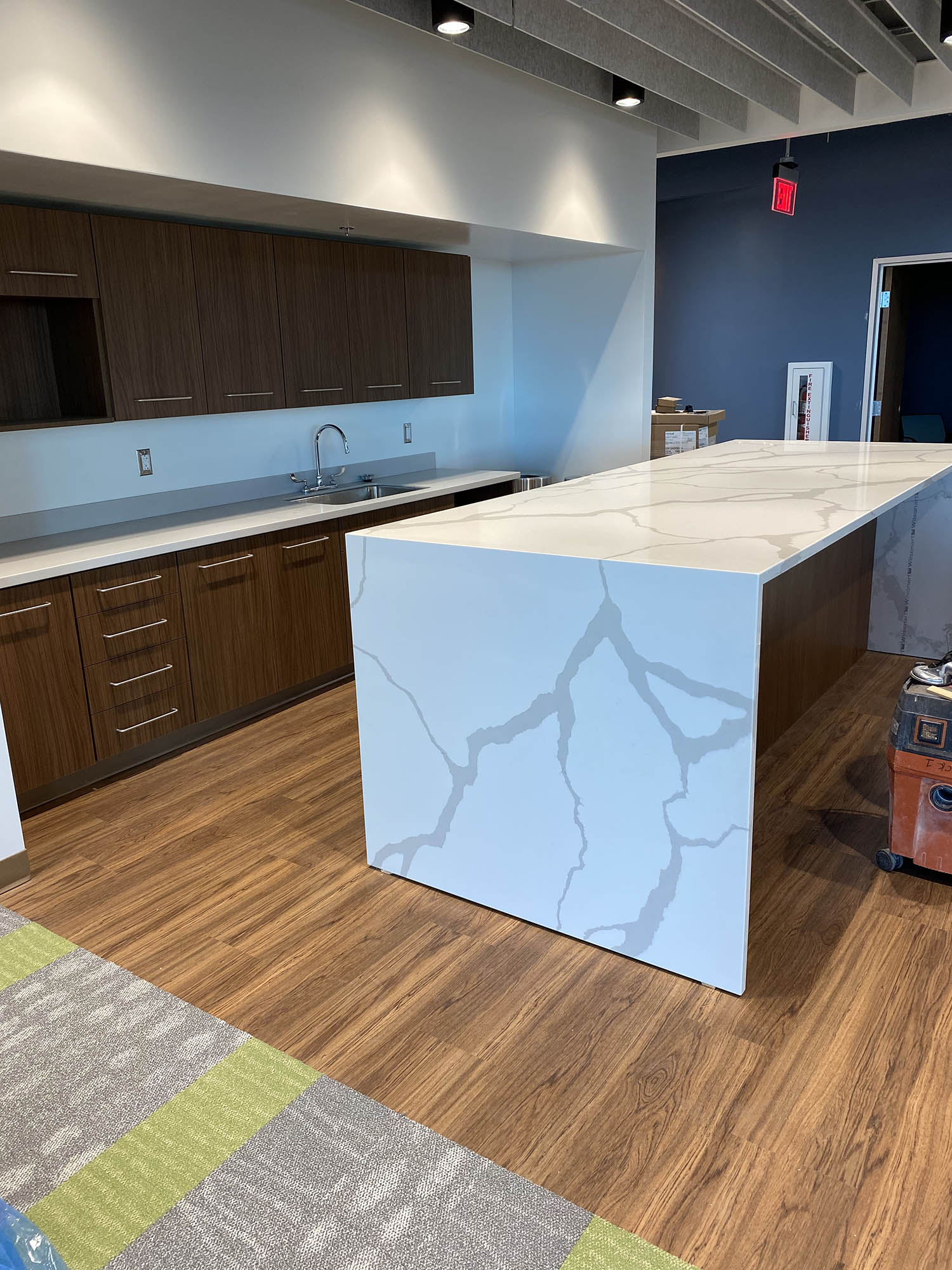 Countertop Installer Kitchen & Bath Contractor