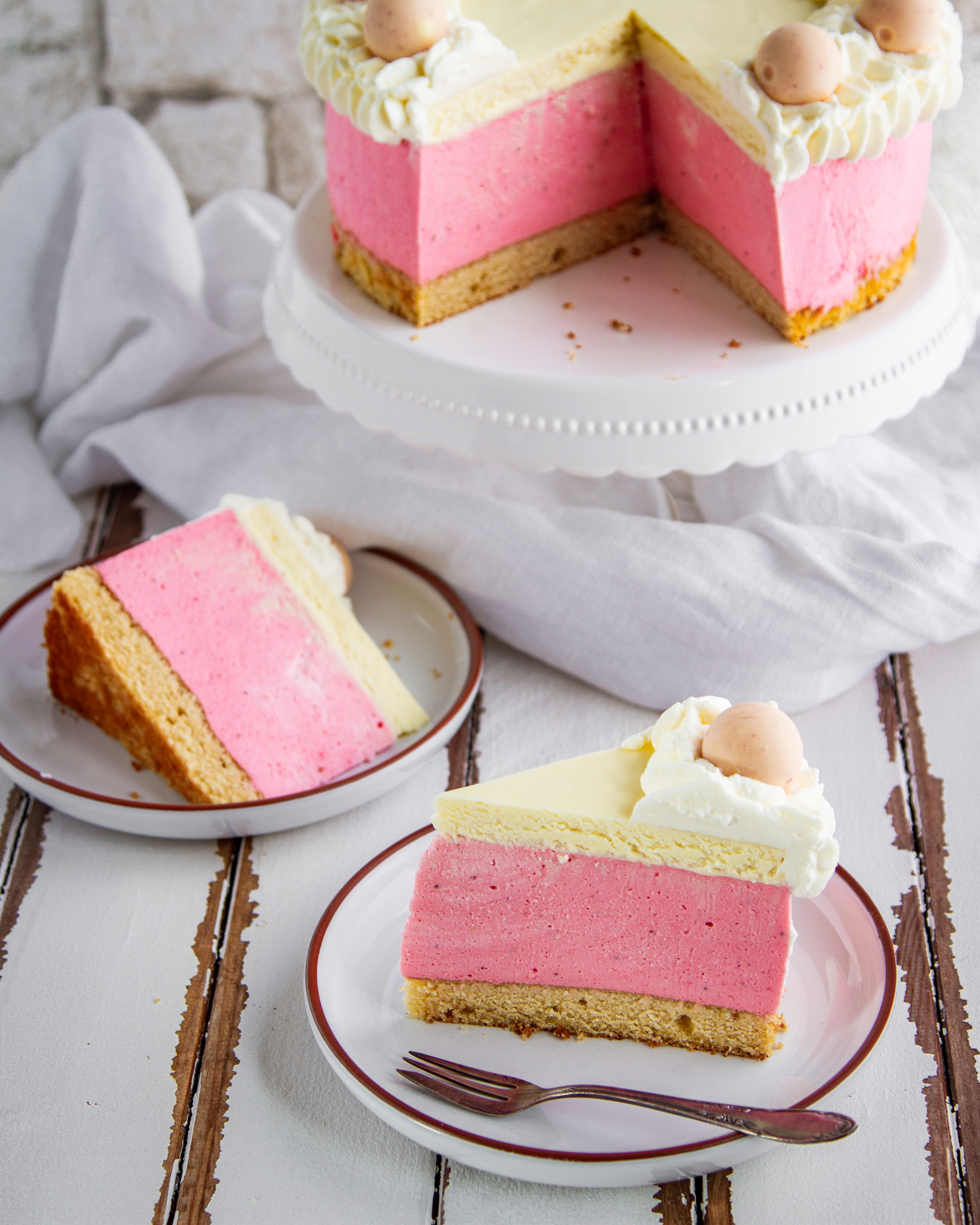 Der wdr hat den check gemacht. Erdbeertorte Mit Weisser Schokoladencreme Tinas Kuchenzauber