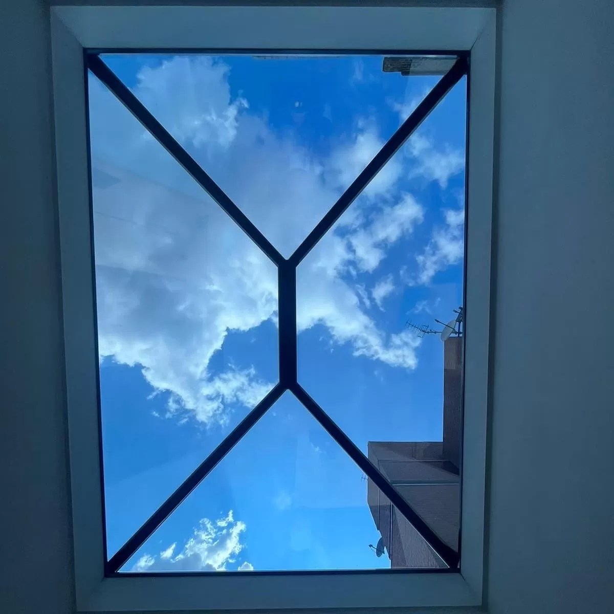 Dark Reflective Silver 20 Window Film A Powerful Solution for Glare