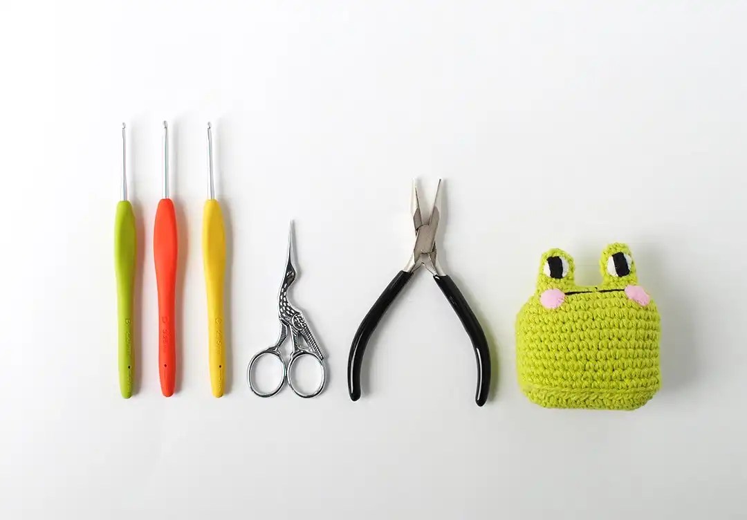 The Best Crochet Tools for Amigurumi Tiny Curl Crochet