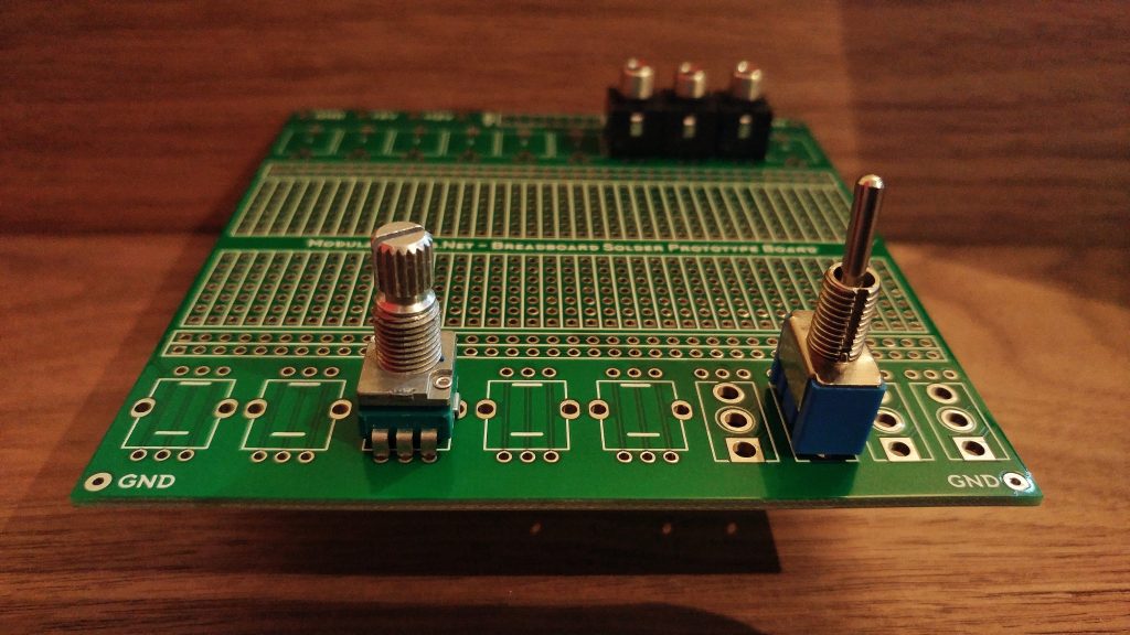 Protoboards Breadboard Soldering (1) Tips on modular synthesizers
