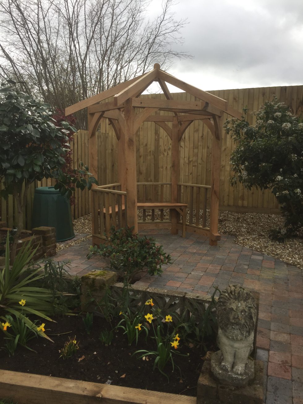 Oak Framed Arbour, Kidderminster, Worcestershire.