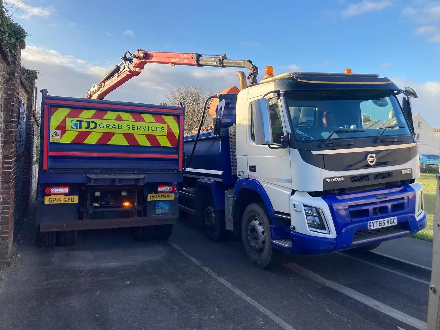 Grab Hire in Epsom, Tipper Hire in Sevenoaks, Muck Away in Redhill