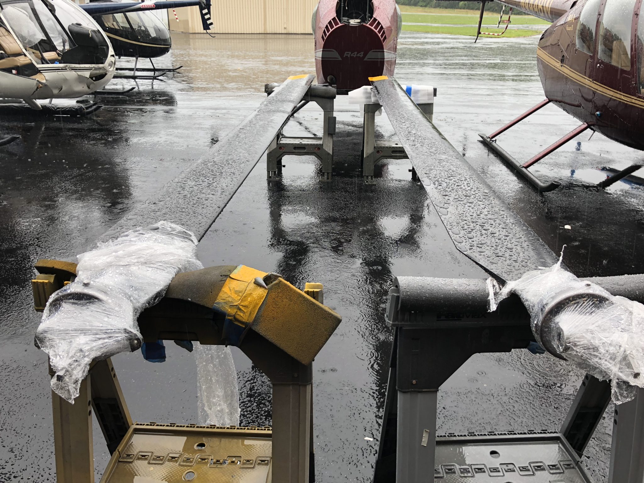 R44 Main and Tail Rotor Blades TJ Helicopters