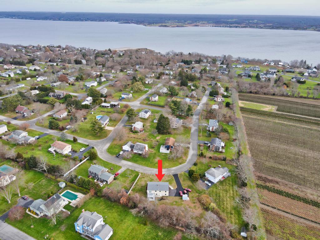 89 Wampanoag Drive T.L. Holland Real Estate