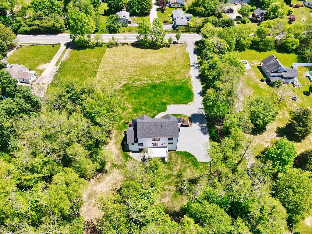 1289 Crandall Road T.L. Holland Real Estate