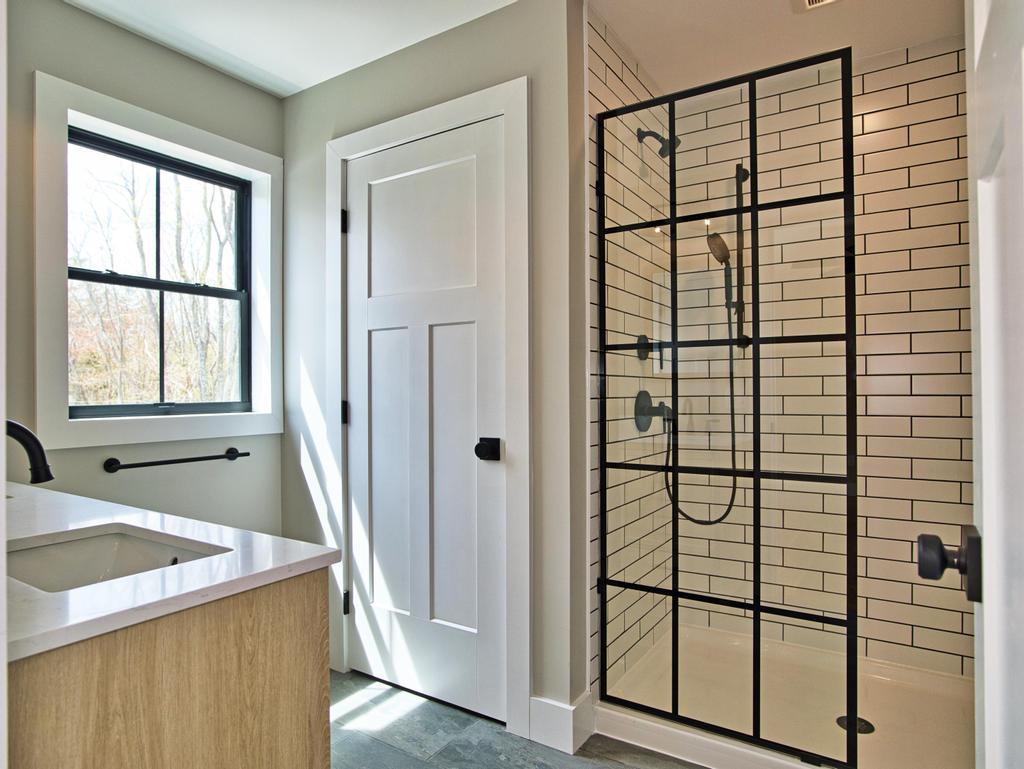 1289 Crandall Road T.L. Holland Real Estate