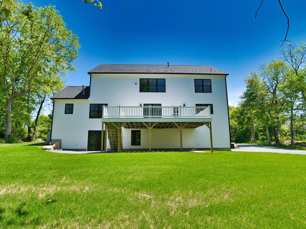 1289 Crandall Road T.L. Holland Real Estate