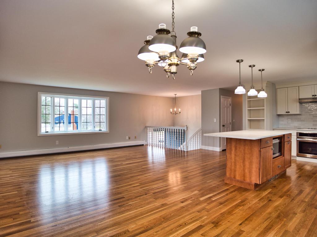 89 Wampanoag Drive T.L. Holland Real Estate