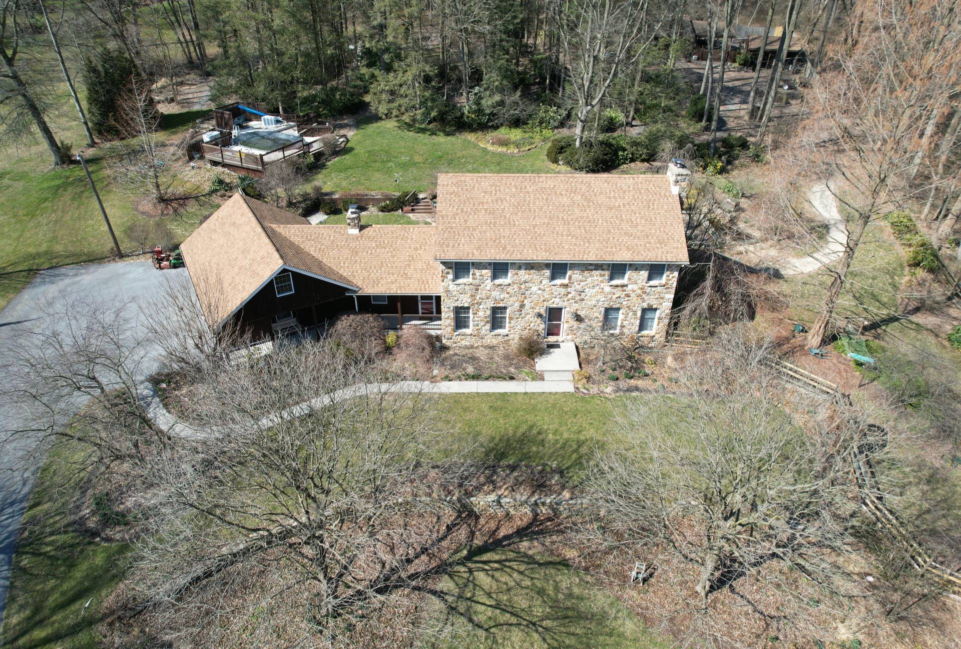 2 Story Home with Shop on 2 acres Caernarvon Berks Tracey L. Jones